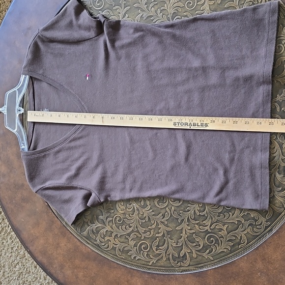 Tommy Hilfiger brown tee shirt - Picture 4 of 5